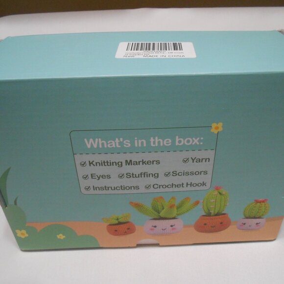 CROCHETTA WITH LOVE CROCHET KIT FOR BEGINNERS AGES 4+ CRAFTING BOYS & GIRLS NEW - Picture 3 of 9